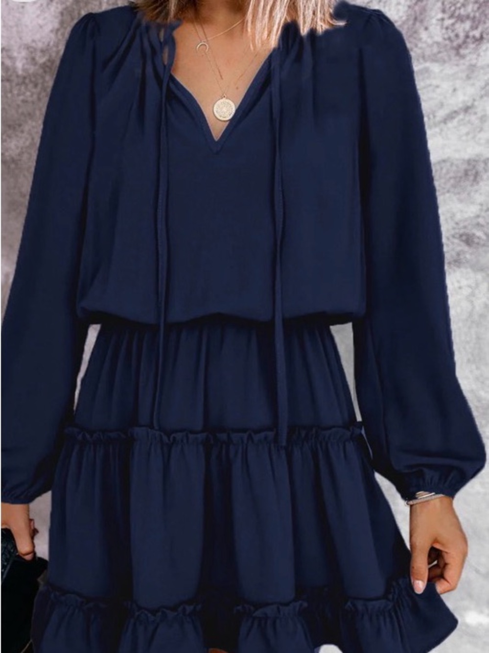 Source Unknown Navy Long-Sleeve Tiered V-Neck Dress 🎆